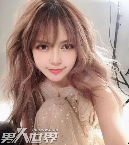 周扬青闺蜜爆料什么新闻,惊人内幕揭露娱乐圈惊天秘密